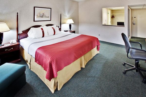 Holiday Inn DES MOINES-AIRPORT/CONF CENTER (Des Moines)